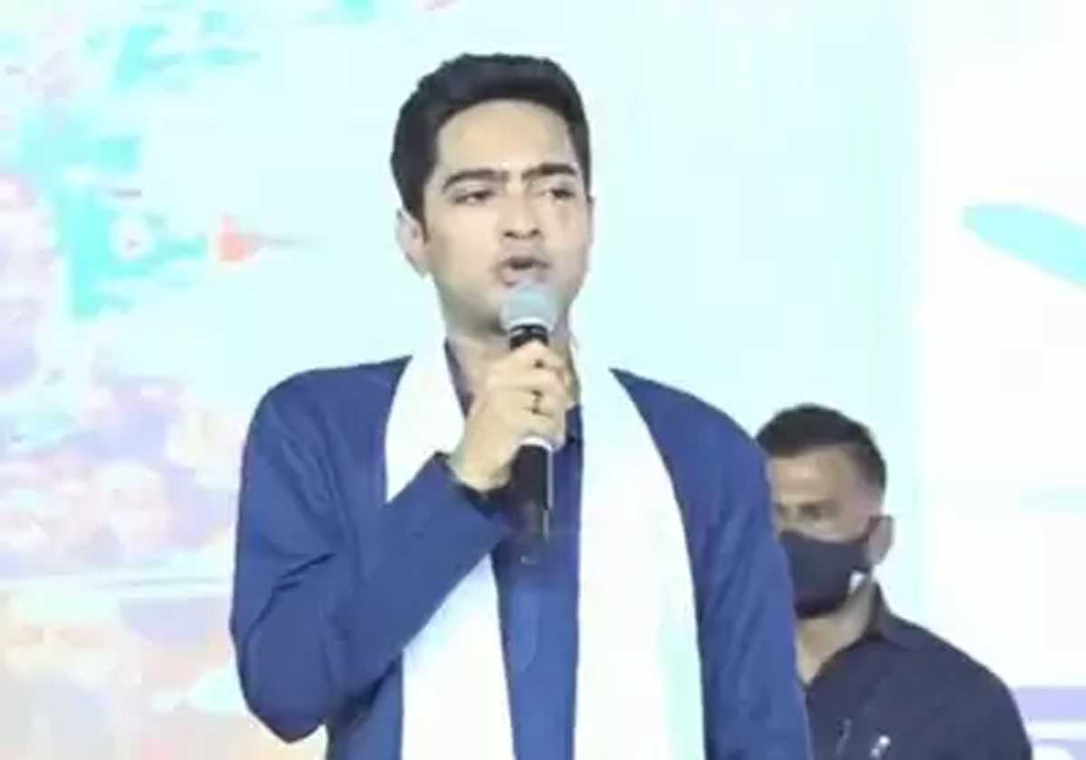 सुप्रीम कोर्ट से अभिषेक बनर्जी को राहत-विदेश यात्रा कर सकते हैं, गिरफ्तारी से सुरक्षा बढ़ाई गई सुप्रीम कोर्ट से अभिषेक बनर्जी को राहत-विदेश यात्रा कर सकते हैं, गिरफ्तारी से सुरक्षा बढ़ाई गई